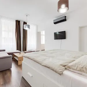 Appartamento Free Days Luxury, Praga