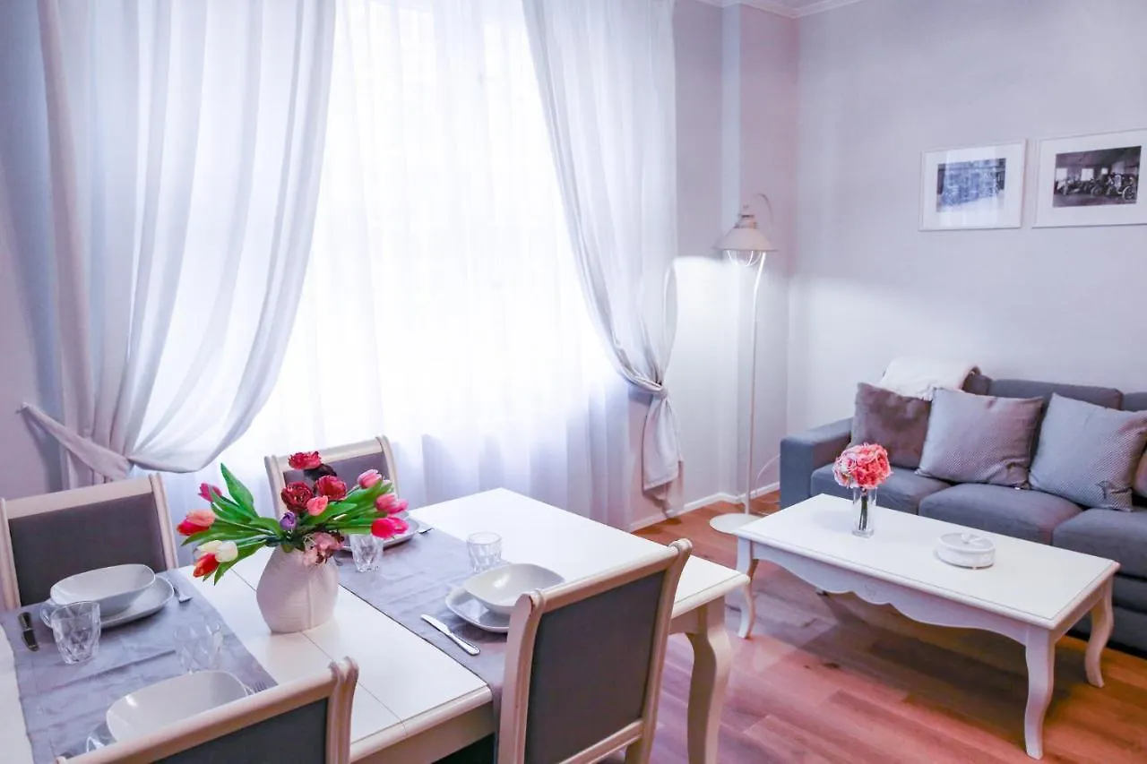White & Gray Apartments Praga Repubblica Ceca